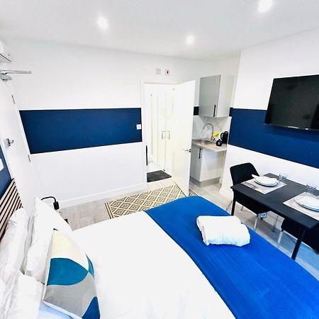 London 58 Blue House City Center Studio, Top Spot Exterior photo